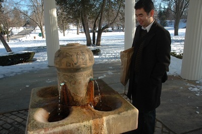 Tim at the Saratoga Springs fountain.